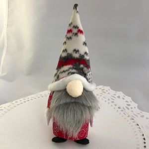 Gourmet Gnome Valentine figure